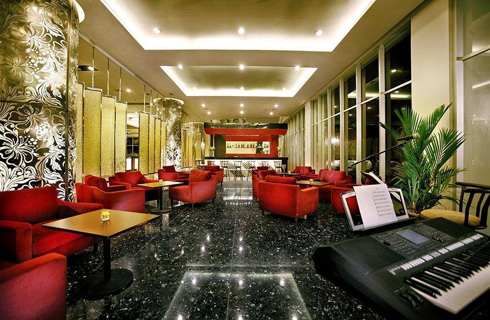 Atria Hotel Μαλάνγκ Εξωτερικό φωτογραφία