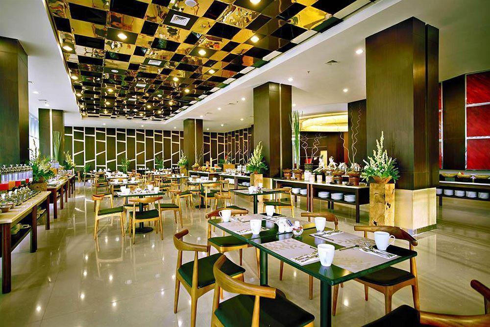 Atria Hotel Μαλάνγκ Εξωτερικό φωτογραφία