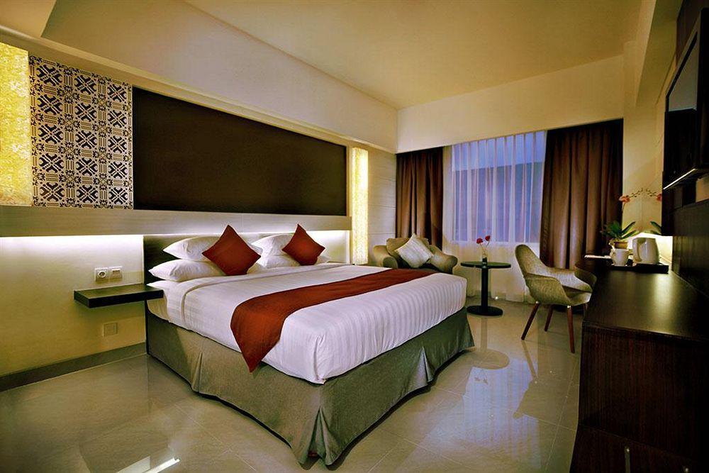 Atria Hotel Μαλάνγκ Εξωτερικό φωτογραφία