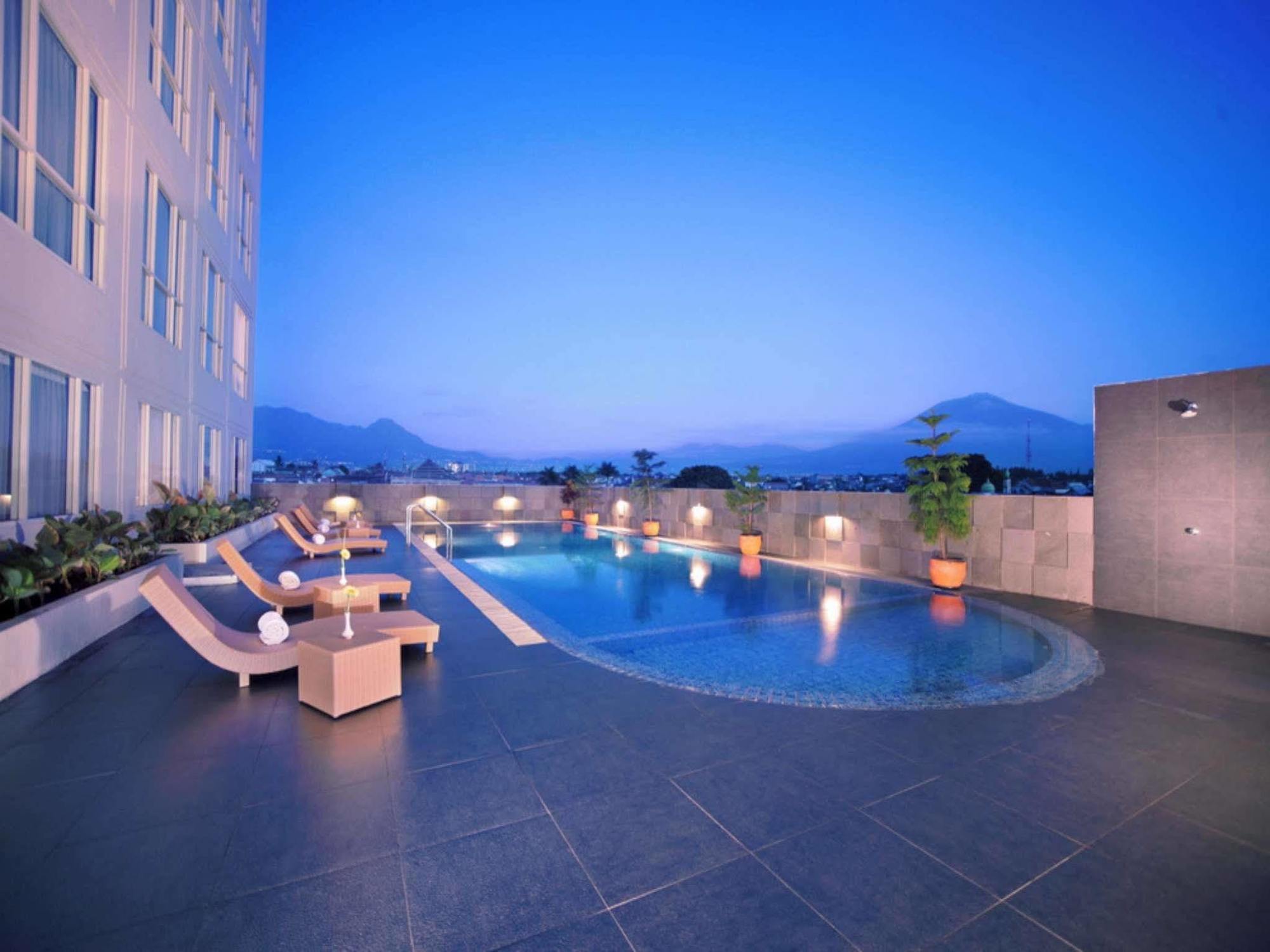 Atria Hotel Μαλάνγκ Εξωτερικό φωτογραφία